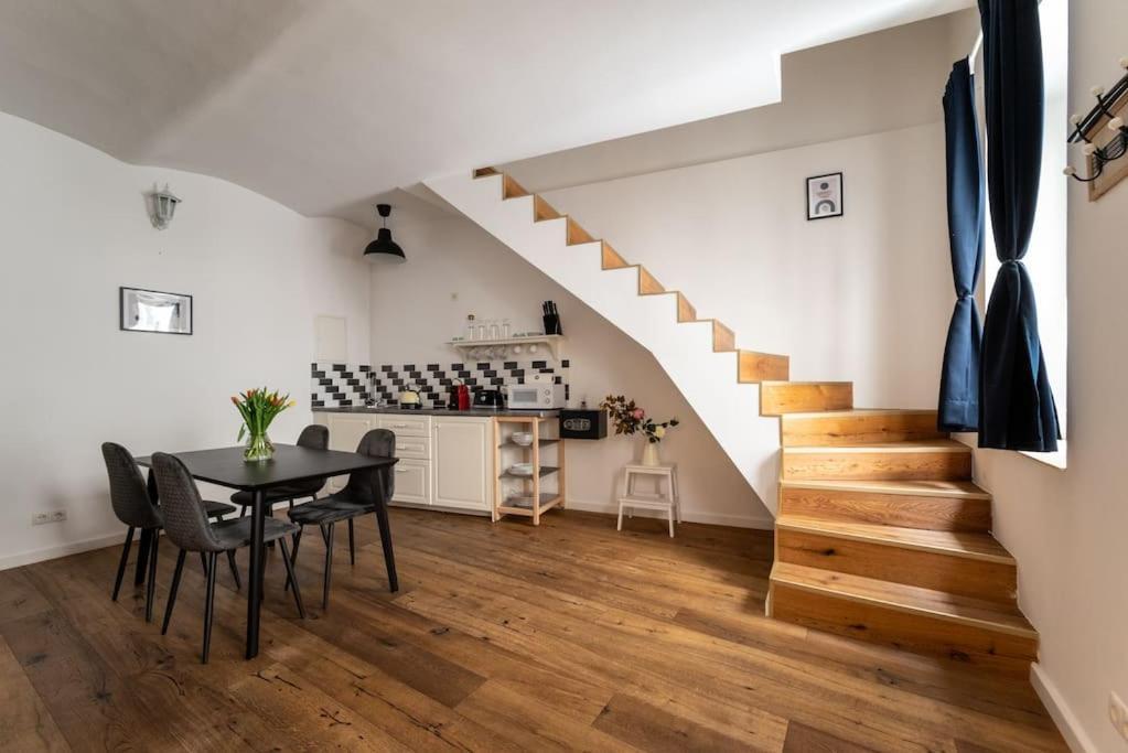 Apartment Cozy 1br Duplex Near Center By Hm Wien